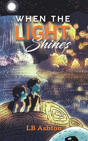 When the Light Shines - LB Ashton [KSIĄŻKA]