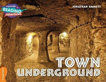Town Underground Orange Band (Cambridge Reading Adventures) - Jonathan Emmett [KSIĄŻKA]