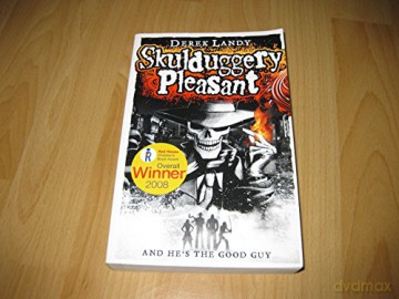 Mortal Coil (Skulduggery Pleasant - Book 5) - Derek Landy [KSIĄŻKA]