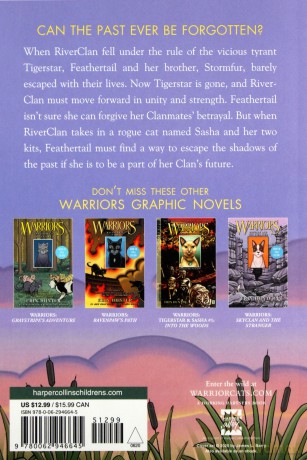 Warriors: A Shadow in RiverClan (Warriors Graphic Novel) - Erin Hunter [KSIĄŻKA]