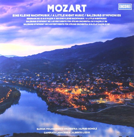 Mozart: Eine Kleine Nachtmusik/Salzburg Symphonies [Winyl]