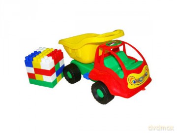 auto wywrotka z klockami w siatce