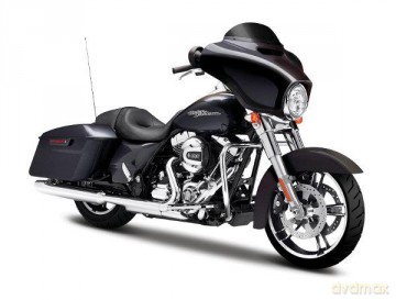 HD Motorcycles 2015 Street Glide 1:12