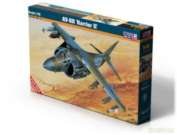 Model samolotu do sklejania AV-8B Harrier II 1:72