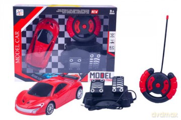 Auto na radio z pedałami