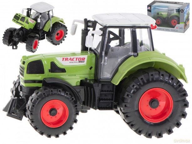 Traktor z Maszyną