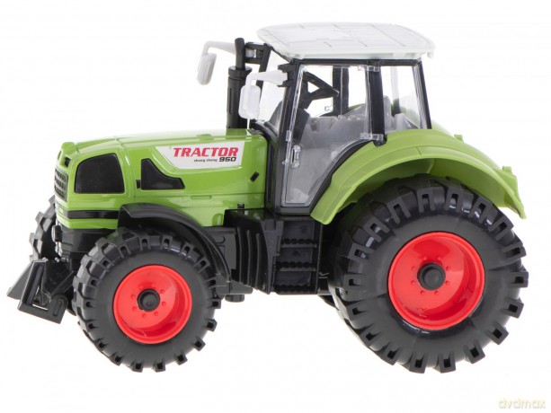 Traktor z Maszyną
