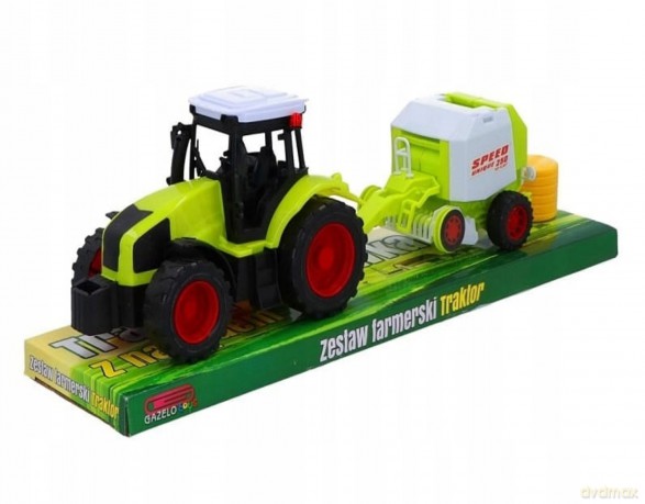 Traktor Z Maszyną Rolniczą
