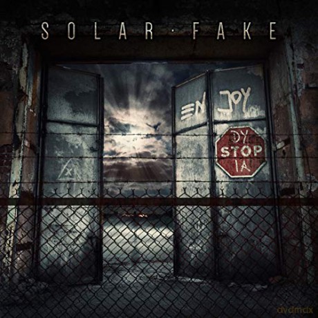 Solar Flake: Enjoy Dystopia (Limited) [CD]