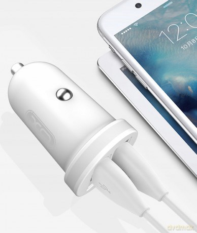 XO Ładowarka samochodowa TZ08 biała 2USB plus kabel micro 2,1A
