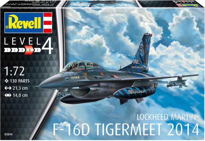 Model do sklejania F-16D Fighting Falcon