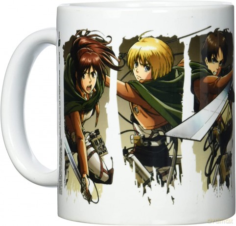 Attack On Titan - Kubek - 320 ml - Character Montage