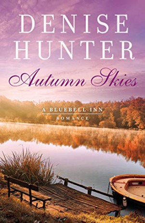 Autumn Skies: 3 (A Bluebell Inn Romance) [KSIĄŻKA]