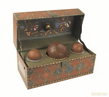 Harry Potter: Collectible Quidditch Set [KSIĄŻKA]