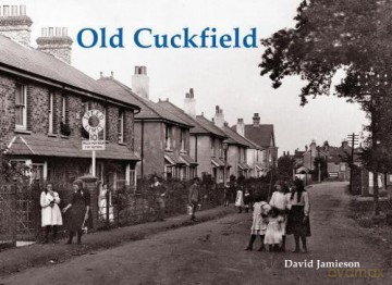 Old Cuckfield - David Jamieson [KSIĄŻKA]