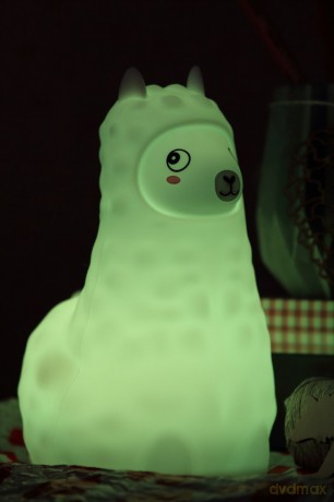 Lampka LED PUFI duża Alpaka