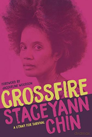 Crossfire: A Litany for Survival - Staceyann Chin [KSIĄŻKA]