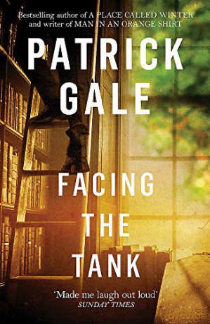 Facing the Tank - Patrick Gale [KSIĄŻKA]