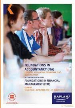 FFM - FOUINDATIONS IN FINANCIAL MANAGEMENT - EXAM KIT (Fia Exam Kits) [KSIĄŻKA]