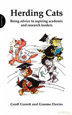 Herding Cats (Larger Format): Being Advice to Aspiring Academic and Research Leaders - Graeme Davies [KSIĄŻKA]