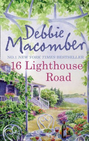 16 Lighthouse Road (A Cedar Cove Story): the first book in the hit series Cedar Cove by the international bestseller!: Book 1 (A Cedar Cove Novel) - Debbie Macomber [KSIĄŻKA]