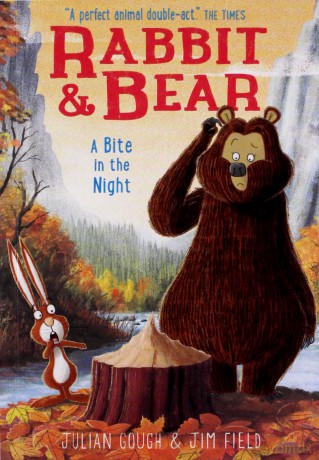 A Bite in the Night: Book 4 (Rabbit and Bear) - Julian Gough [KSIĄŻKA]