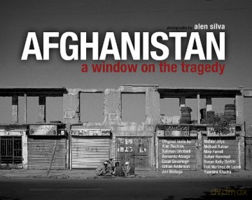 Afghanistan: A Window on the Tragedy - Ezzat Goushegir [KSIĄŻKA]