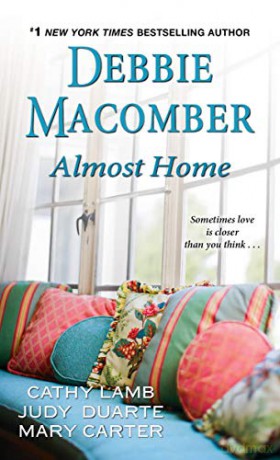Almost Home - Debbie Macomber [KSIĄŻKA]