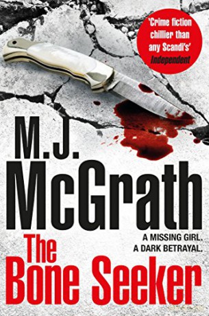 The Bone Seeker (The Edie Kiglatuk Arctic Crime Series) - M. J. McGrath [KSIĄŻKA]