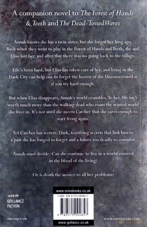 The Dark and Hollow Places - Carrie Ryan [KSIĄŻKA]