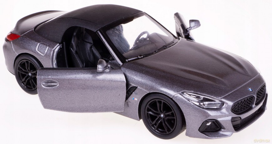 Auto BMW Z4 napęd metal