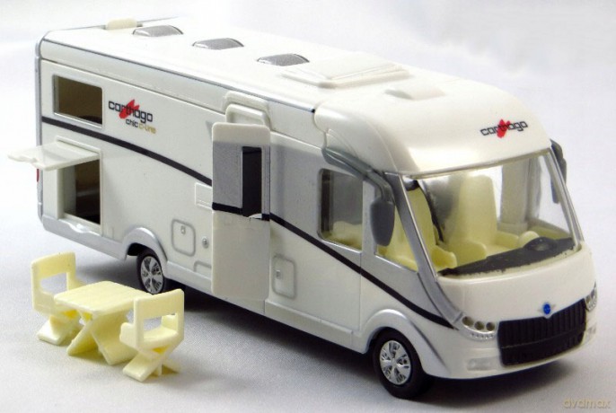 Auto Camper Carthago ze światłem