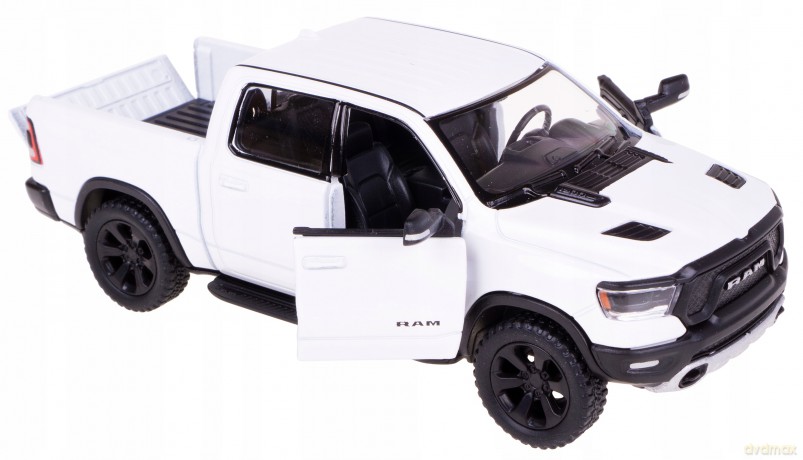 Auto Dodge Ram 1500 2019 napęd metal