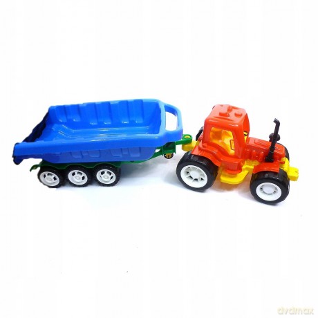 Traktor z przyczepą