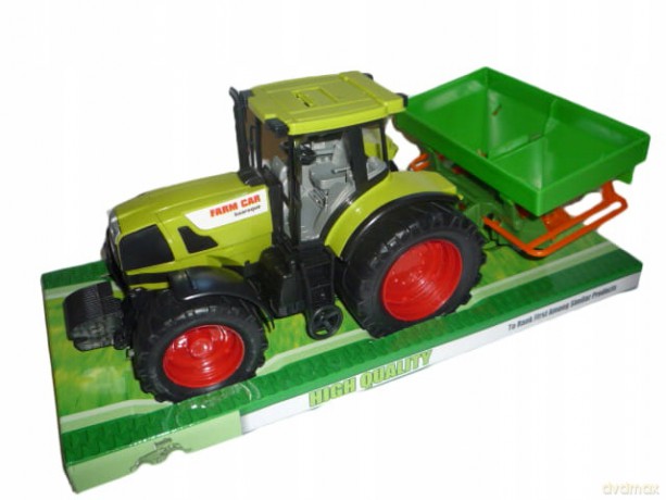 Traktor z siewnikiem