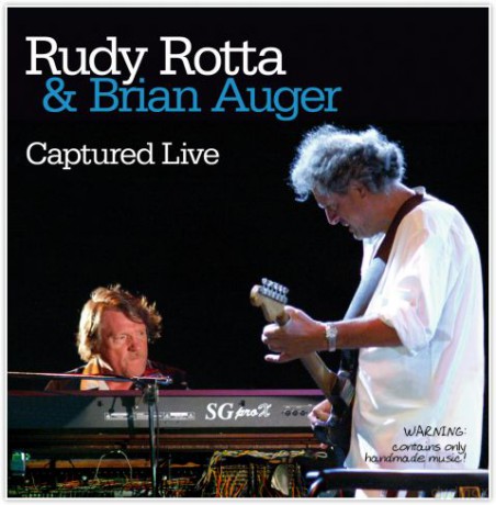 Captured Live [CD]
