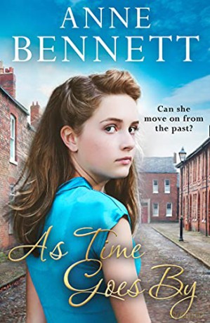 As Time Goes By: An emotional and gripping Birmingham saga - Anne Bennett [KSIĄŻKA]