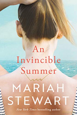 An Invincible Summer: 1 (Wyndham Beach, 1) - Mariah Stewart [KSIĄŻKA]