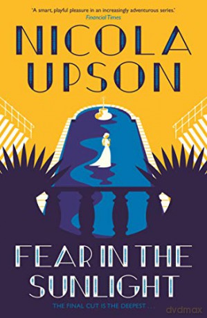 Fear in the Sunlight - Nicola Upson [KSIĄŻKA]