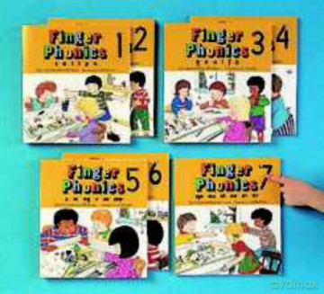 Finger Phonics Books 1-7, Jolly Phonics Set of 7: in Precursive Letters British English edition 7 Books in Series - Sara Wernham [KSIĄŻKA]