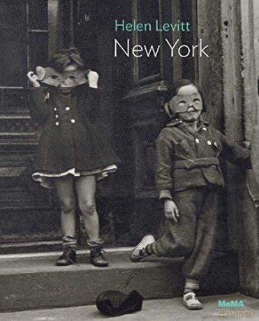 Helen Levitt: New York, 1939: Moma One on One Series - Shamoon Zamir [KSIĄŻKA]