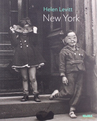 Helen Levitt: New York, 1939: Moma One on One Series - Shamoon Zamir [KSIĄŻKA]
