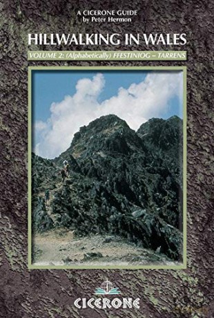 HIllwalking in Wales: Festiniog - Tarrens v. 2 Cicerone Guide - Peter Hermon [KSIĄŻKA]