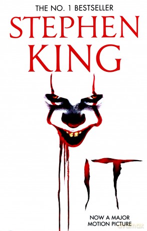 IT: The classic book from Stephen King with a new film tie-in cover to IT: CHAPTER 2, due for release September 2019 - Stephen King [KSIĄŻKA]