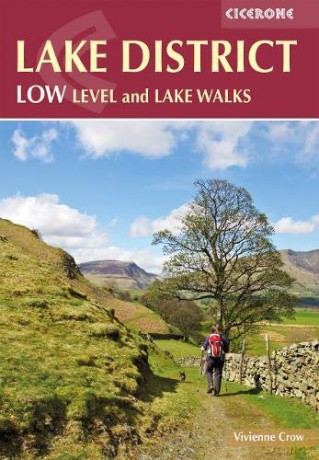 Lake District: Low Level and Lake Walks British Walking - Vivienne Crow [KSIĄŻKA]