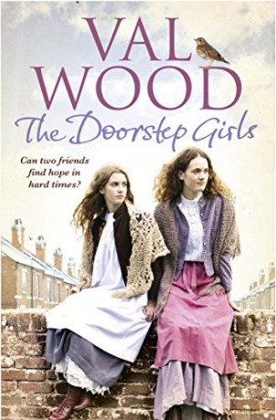 The Doorstep Girls - Val Wood [KSIĄŻKA]