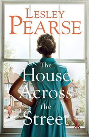 The House Across the Street - Lesley Pearse [KSIĄŻKA]