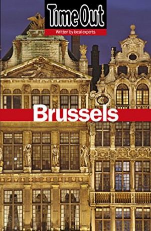Time Out Brussels City Guide with Pull-Out Map Travel Guide - Time Out [KSIĄŻKA]