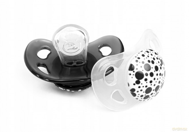 Smoczki uspokajające Twistshake 2x Pacifier Black White 0-6m