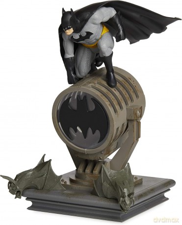 Batman Figurine Light (high: 27 cm) / lampka figurka Batman (wysokość: 27 cm)